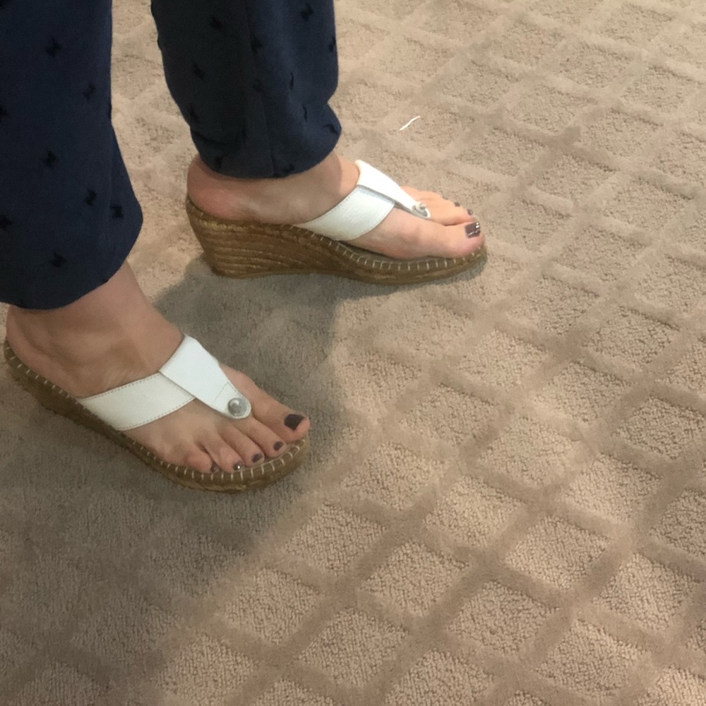 Burberry sandals - Picture 3 of 3